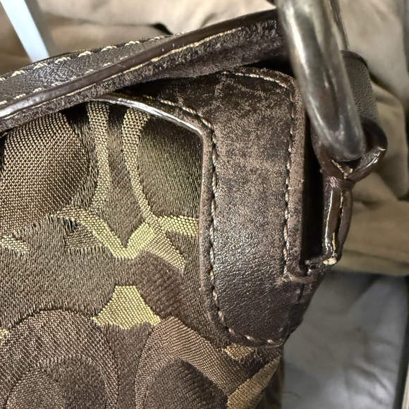 Coach Chelsea Signature Hobo Shoulder Bag – Brown (Style G06J-10143) - Picture 5 of 12